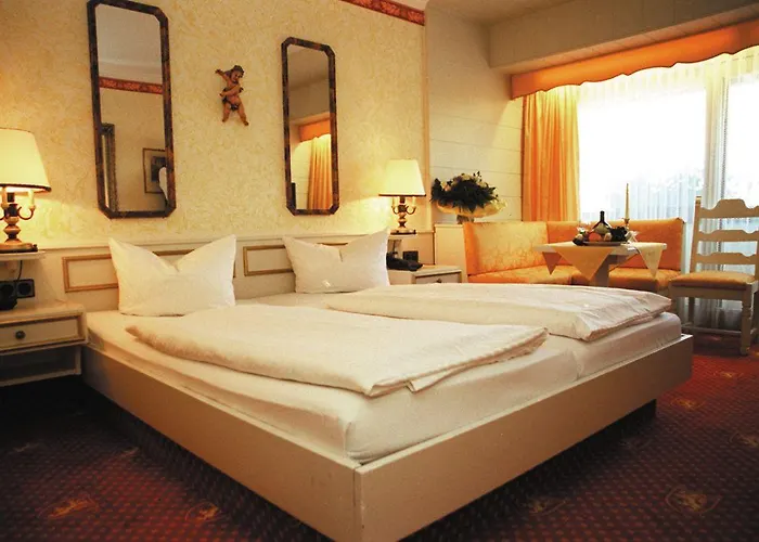 Wittelsbacher Hoeh Hotell