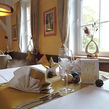 Wittelsbacher Hoeh 3* Würzburg