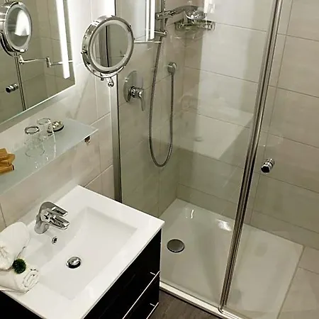 Hotel Wittelsbacher Hoeh