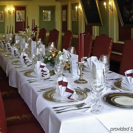 Hotel Wittelsbacher Höh 3*