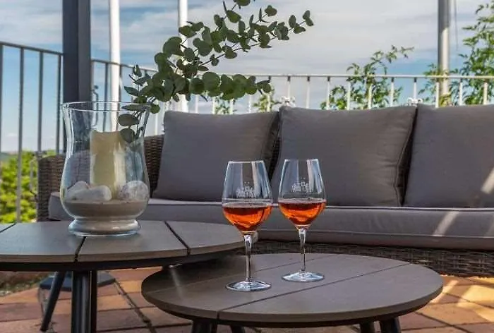 Wittelsbacher Hoeh Hotel 3*