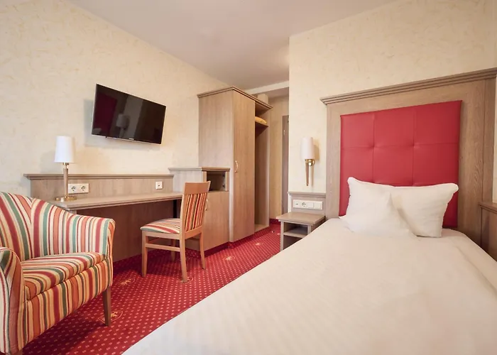 Wittelsbacher Hoeh Hotel 3*